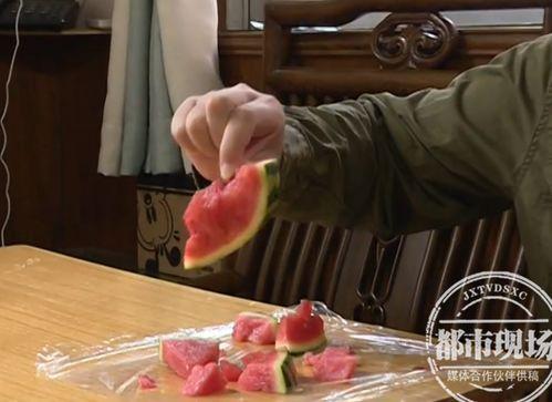 蘑菇疯马秀吃瓜网黑料,揭秘吃瓜网背后的黑料风云